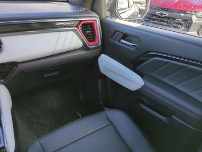 2024 GMC Canyon AT4X