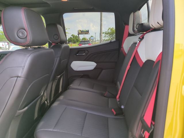 2023 GMC Canyon AT4X