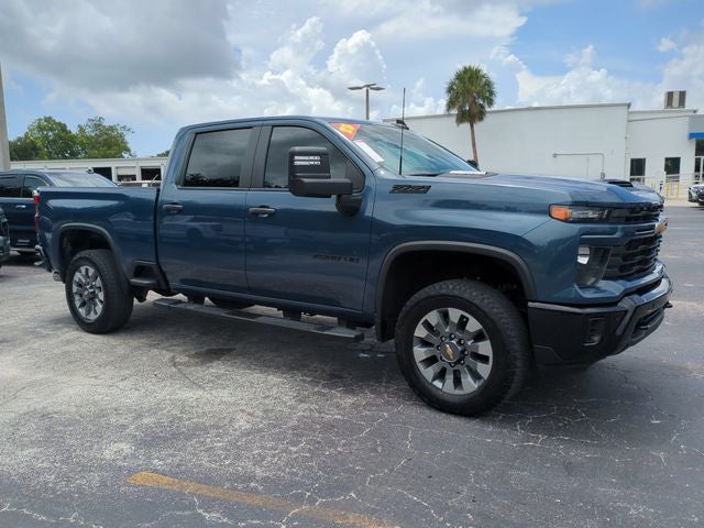 2025 Chevrolet Silverado 2500HD Custom