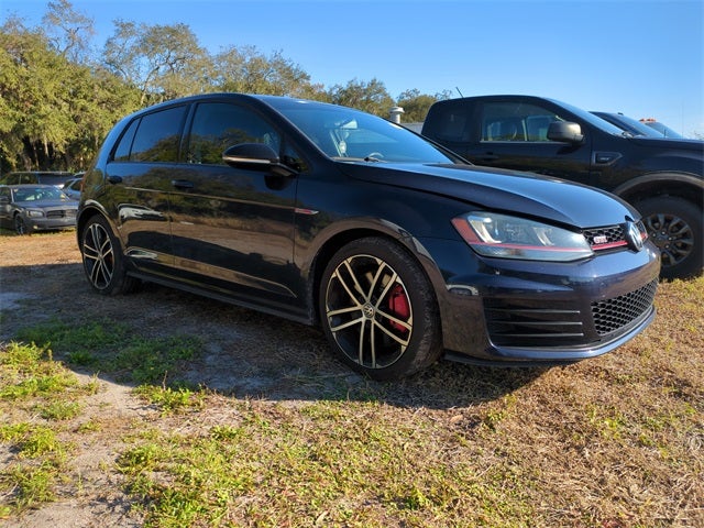 2017 Volkswagen Golf GTI Sport