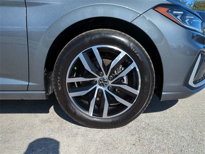 2025 Volkswagen Jetta 1.5T SE