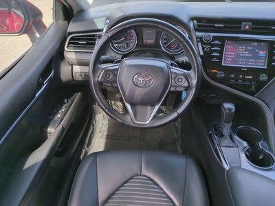 2020 Toyota Camry SE