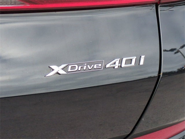 2022 BMW X6 xDrive40i