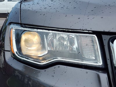 2019 Jeep Grand Cherokee Laredo E