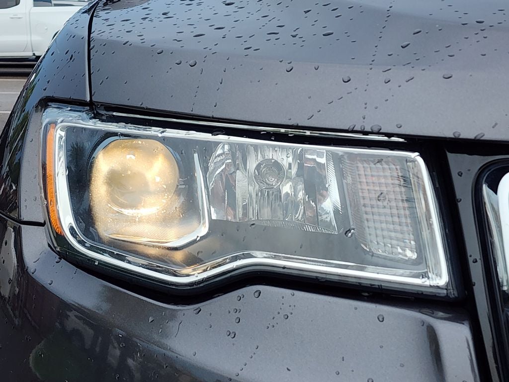 2019 Jeep Grand Cherokee Laredo E