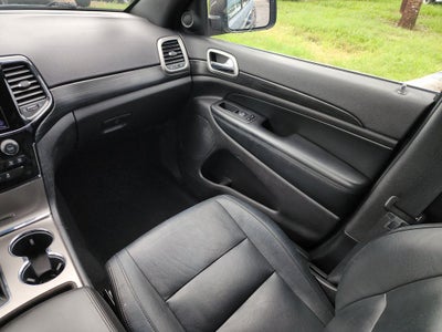 2019 Jeep Grand Cherokee Laredo E