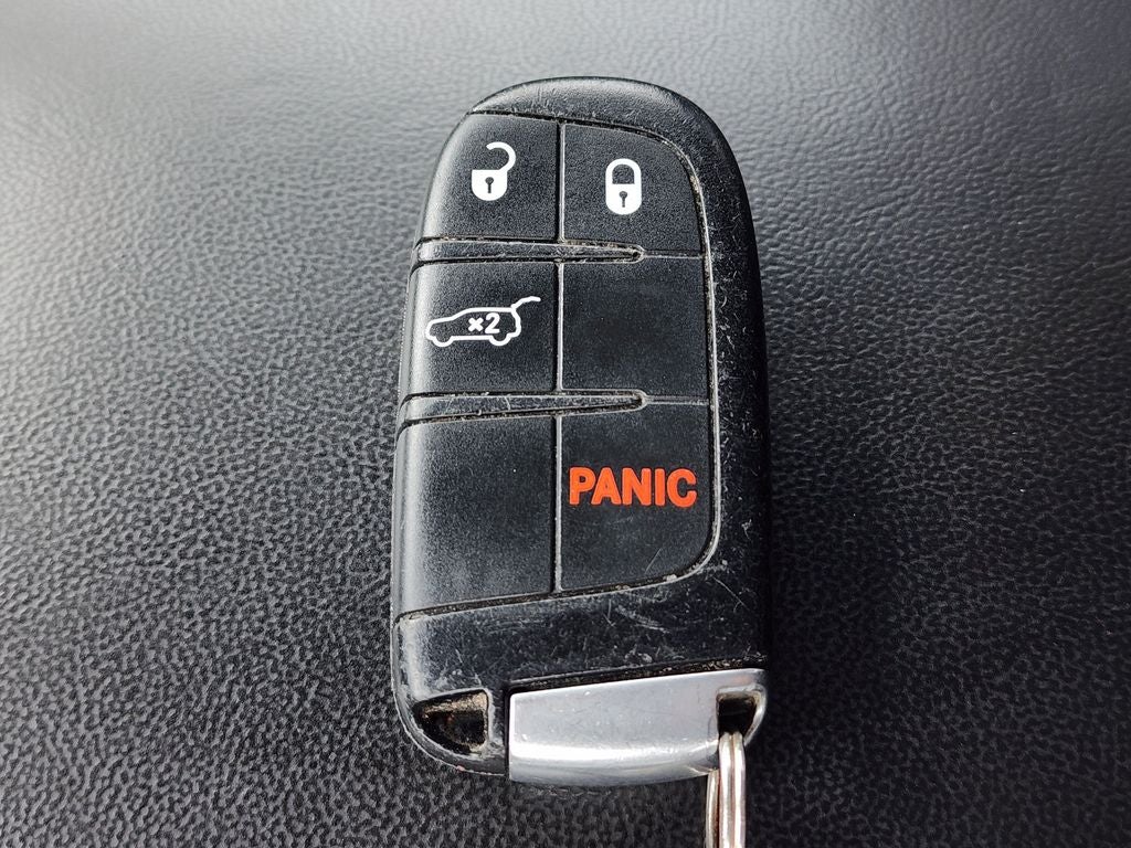 2019 Jeep Grand Cherokee Laredo E