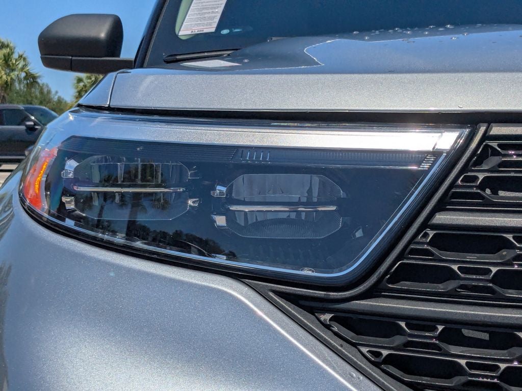 2021 Ford Explorer Base