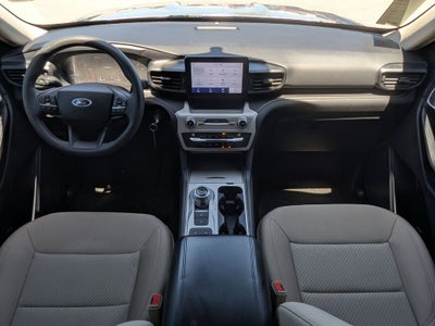 2021 Ford Explorer Base