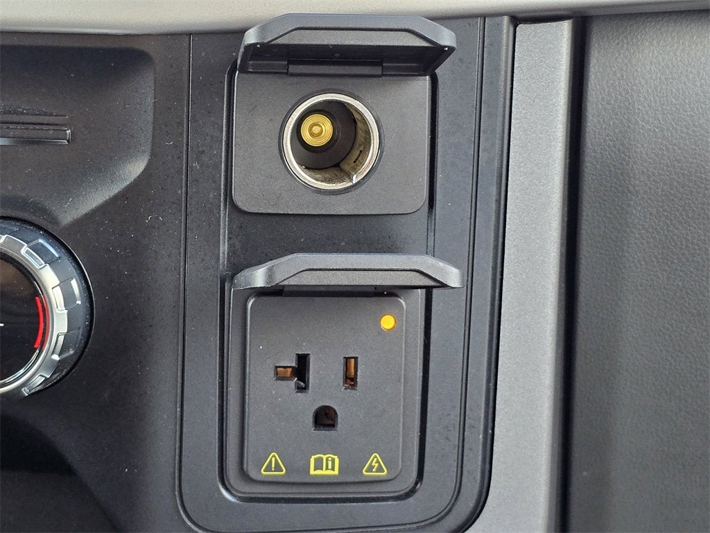 2023 Ford F-150 Lightning XLT