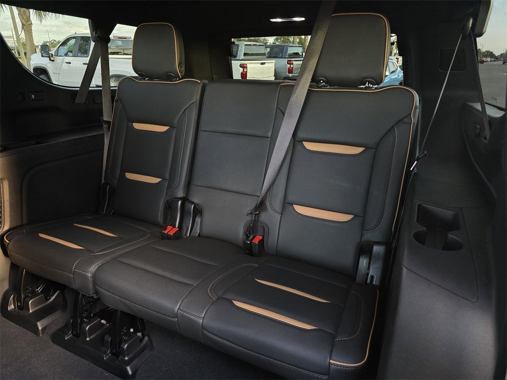 2024 GMC Yukon XL AT4