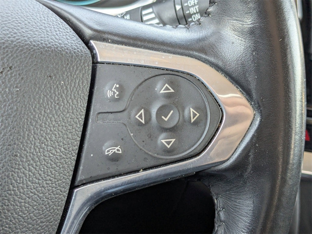 2021 Chevrolet Traverse LT Leather