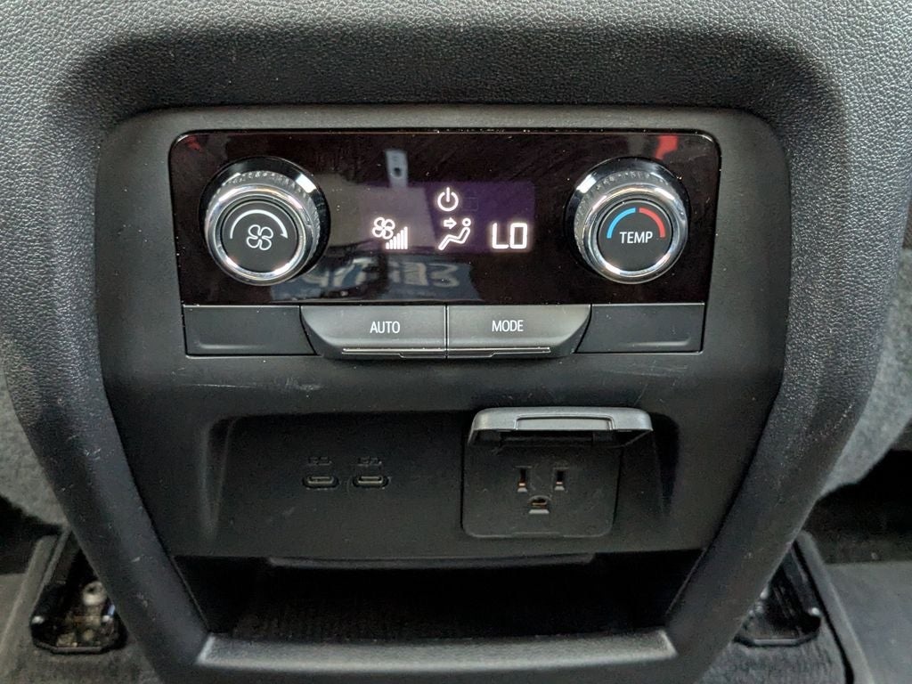 2024 Chevrolet Traverse Z71