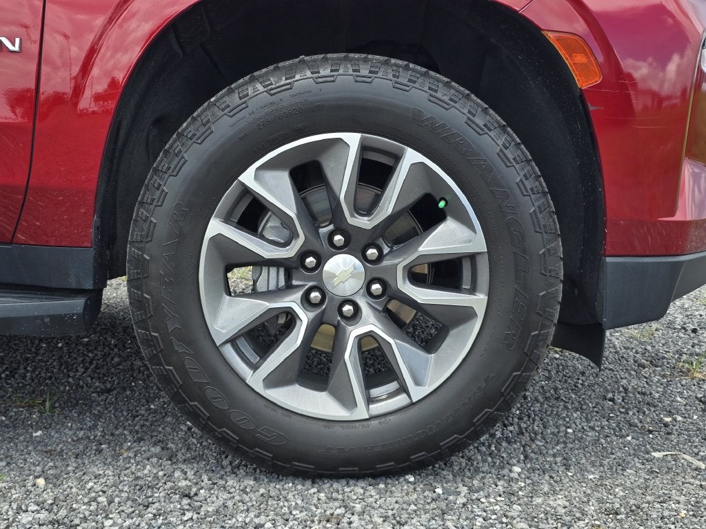 2022 Chevrolet Suburban LT