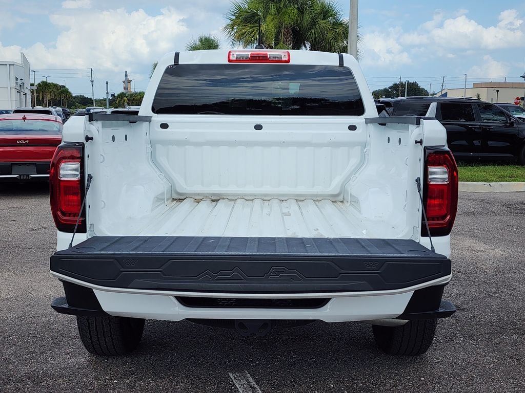2024 GMC Canyon Elevation