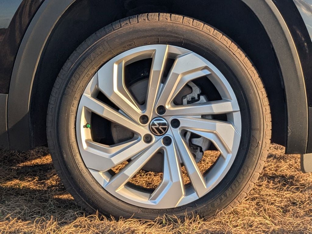 2021 Volkswagen Atlas 3.6L V6 SE w/Technology