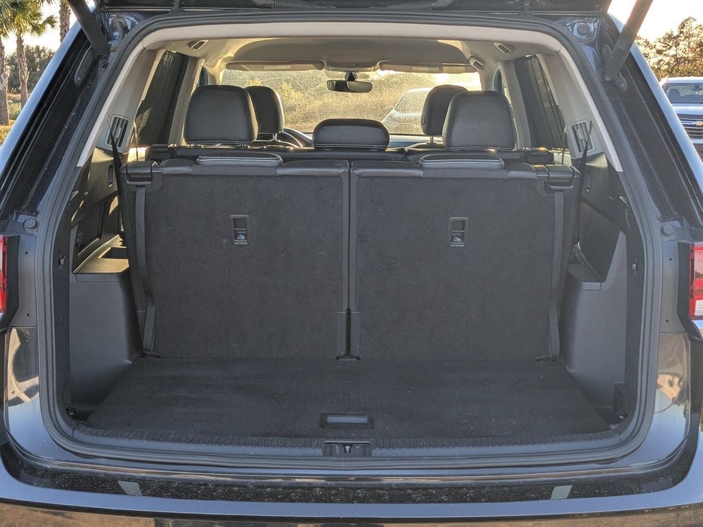 2021 Volkswagen Atlas 3.6L V6 SE w/Technology