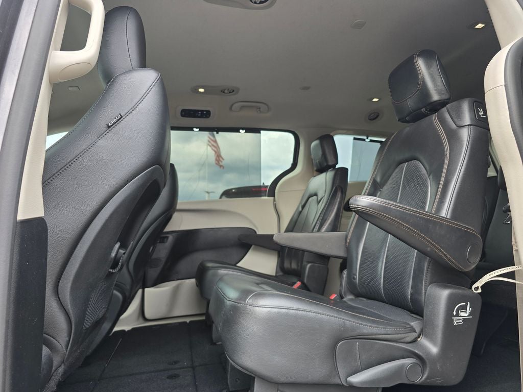 2019 Chrysler Pacifica Touring L