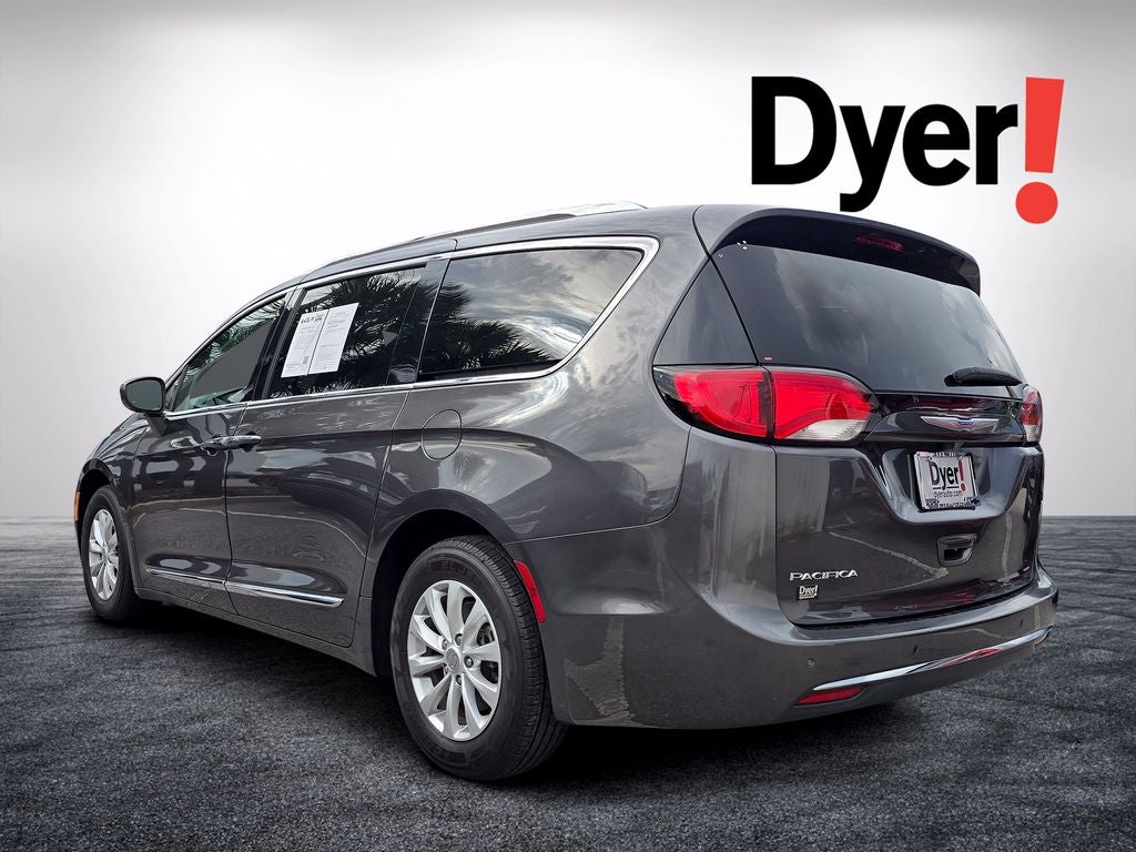 2019 Chrysler Pacifica Touring L