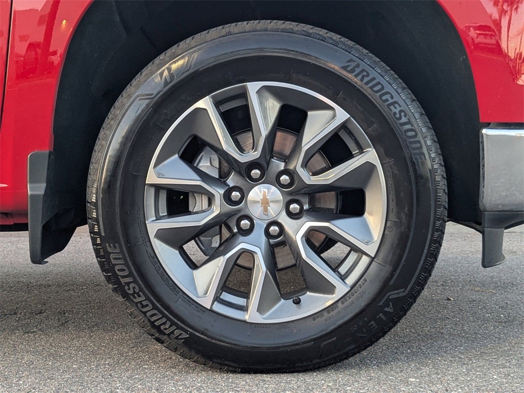 2025 Chevrolet Silverado 1500 LT