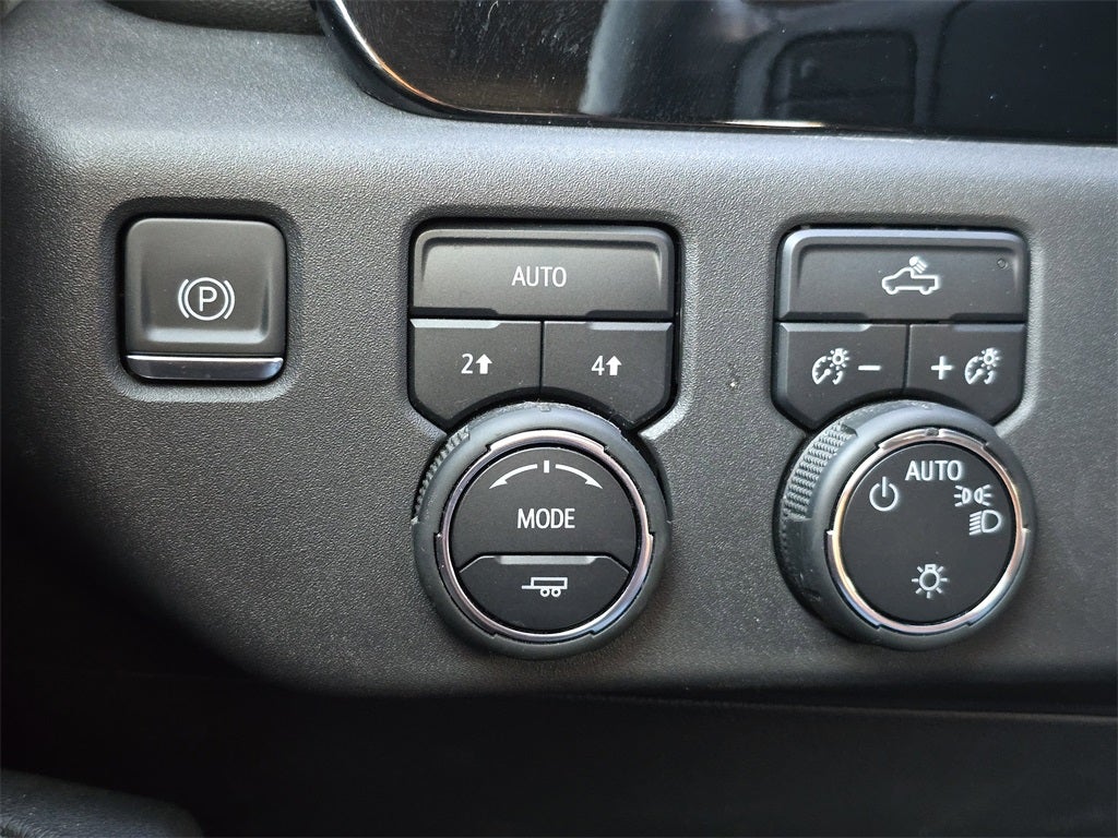 2024 Chevrolet Silverado 1500 LT LT1