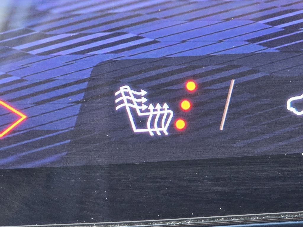 2024 Chevrolet Equinox EV LT