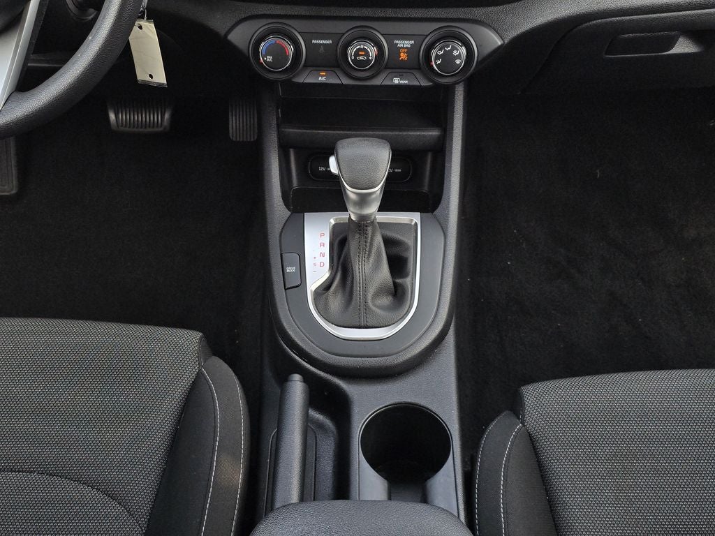 2022 Kia Forte FE