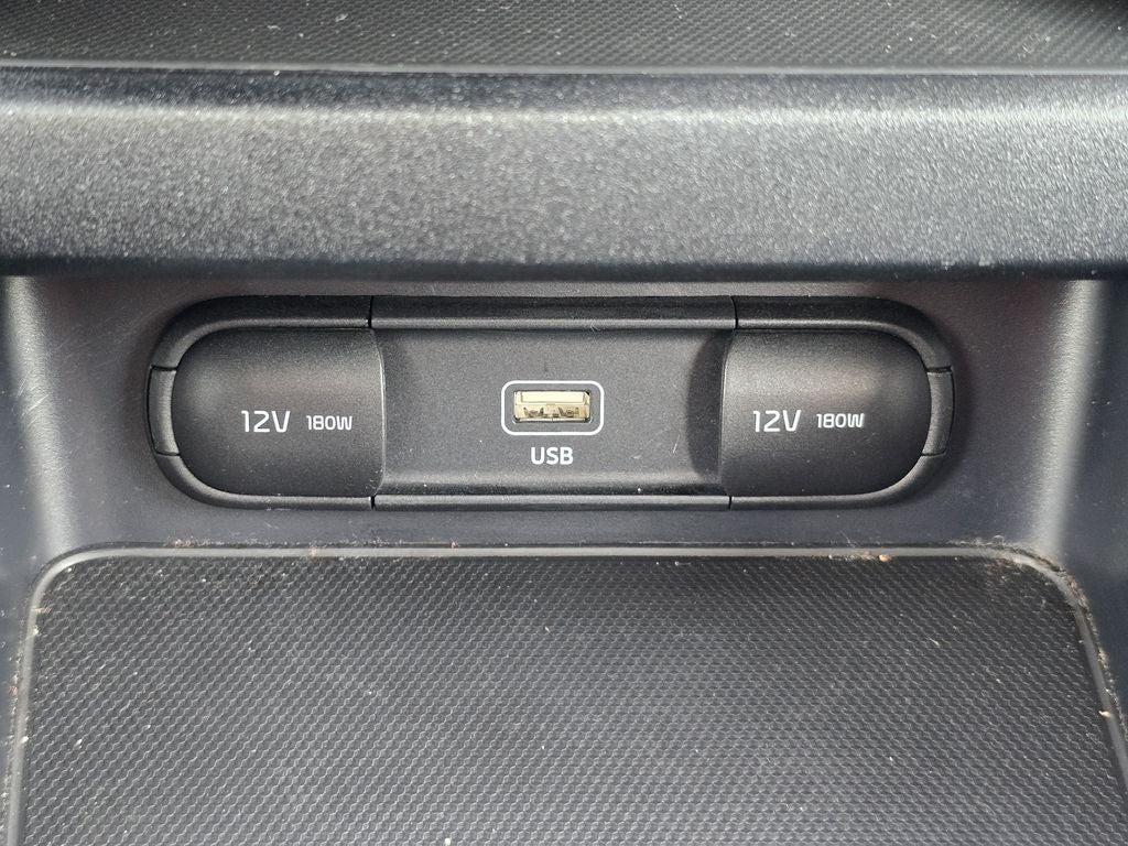 2022 Kia Forte FE