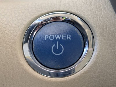 2022 Toyota Camry Hybrid XLE