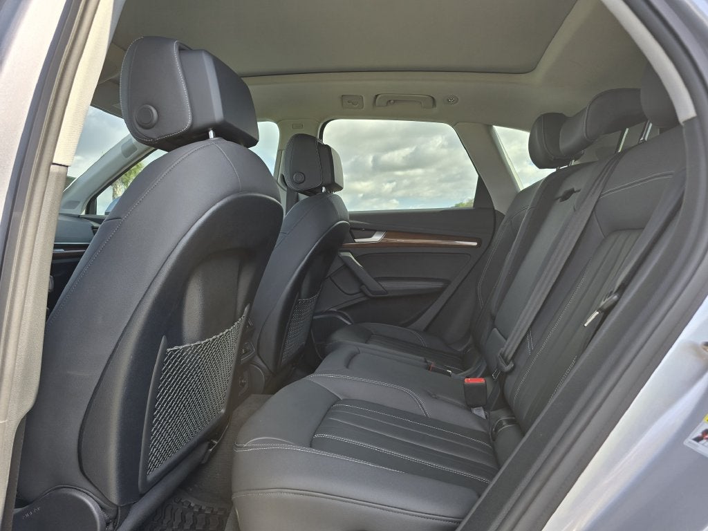 2022 Audi Q5 40 Premium Plus quattro