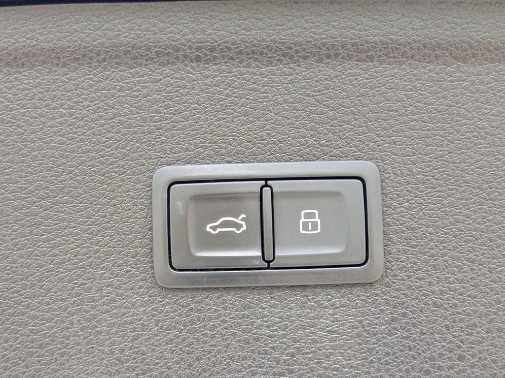 2018 Audi Q5 2.0T Premium Plus quattro