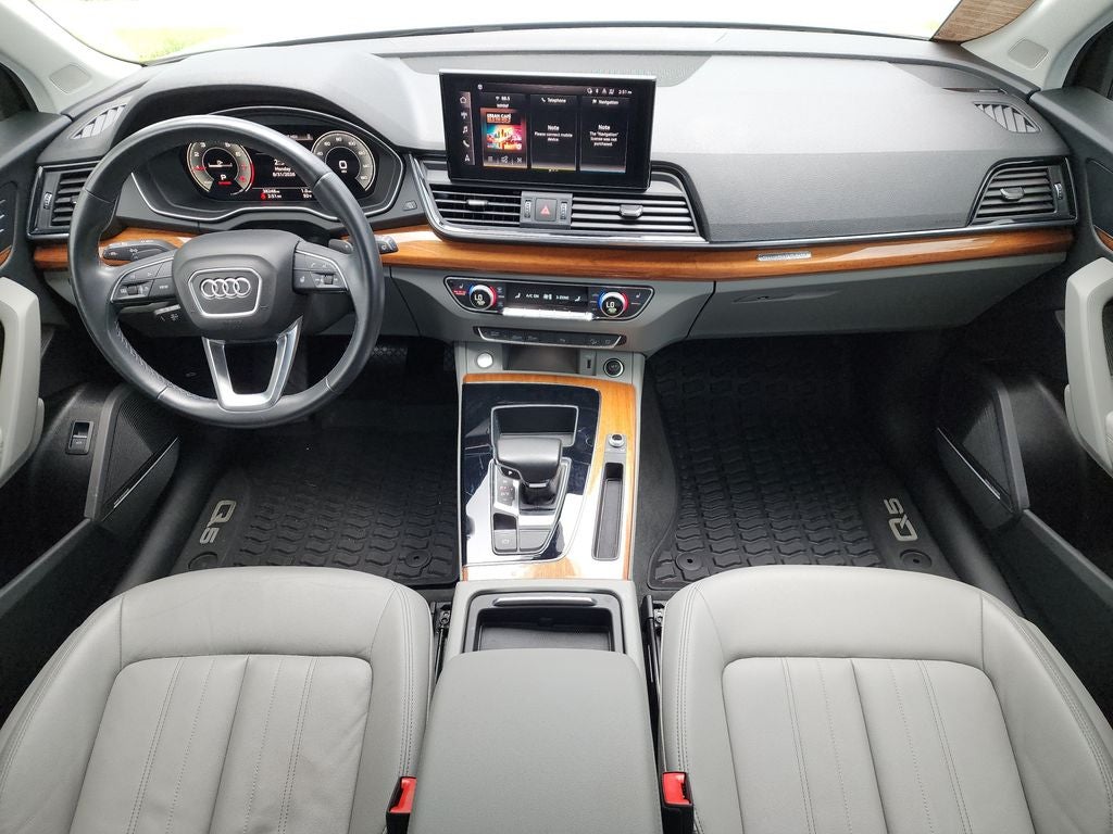 2022 Audi Q5 45 S line Premium quattro