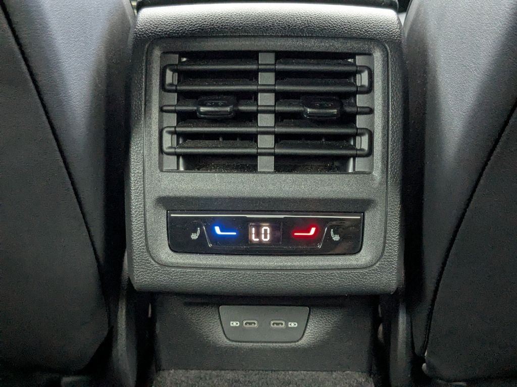 2023 Volkswagen Golf R 2.0T