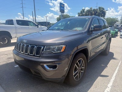2019 Jeep Grand Cherokee Laredo E