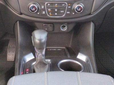 2022 Chevrolet Traverse LT Leather