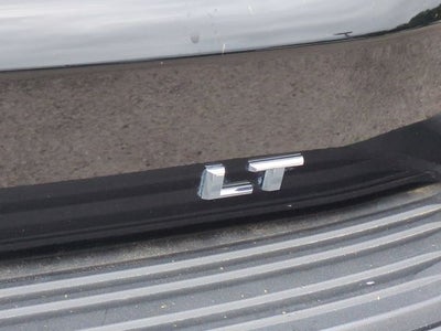 2025 Chevrolet Suburban LT