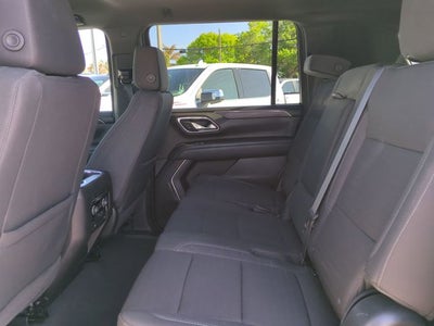 2023 Chevrolet Suburban LS