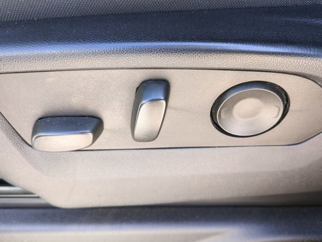 2023 Chevrolet Suburban LS