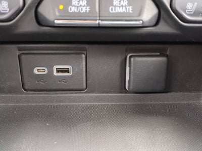 2022 Chevrolet Suburban High Country