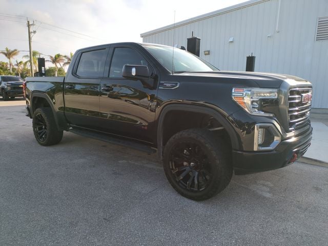 2021 GMC Sierra 4WD Crew Cab Short Box AT4's photo