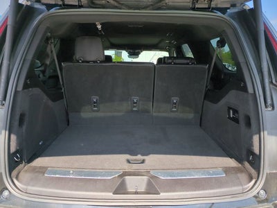 2022 Cadillac Escalade ESV Premium