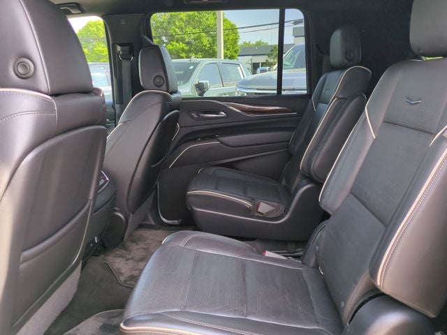 2022 Cadillac Escalade ESV Premium