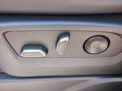 2022 Cadillac Escalade ESV Premium