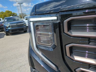 2023 GMC Sierra 1500 AT4X
