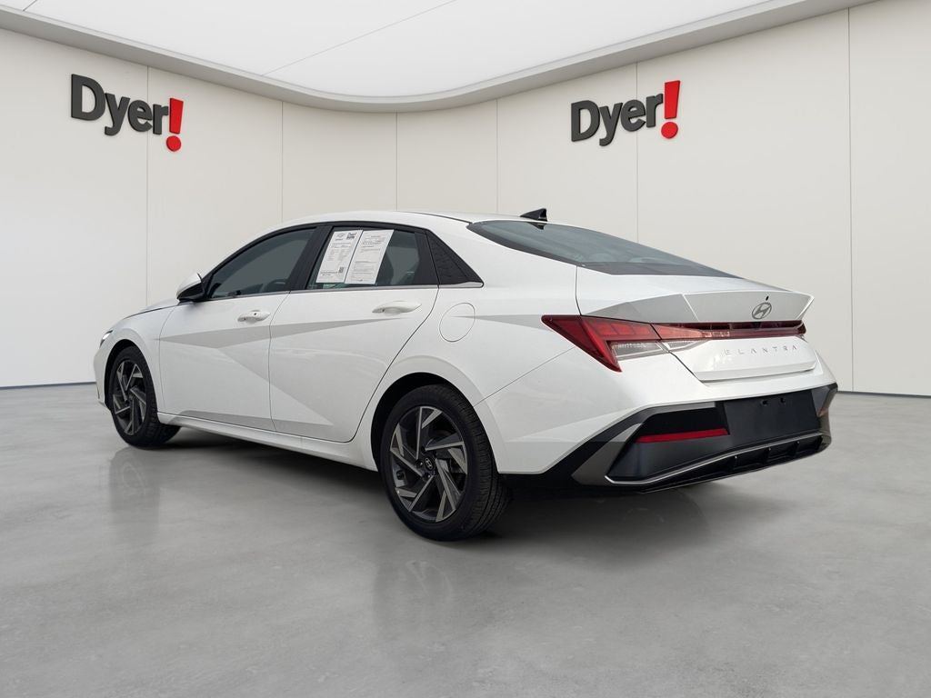 2025 Hyundai Elantra SEL Convenience