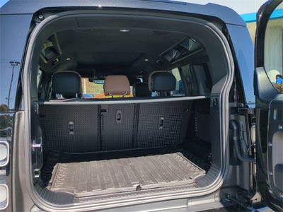 2025 Land Rover Defender 110 X
