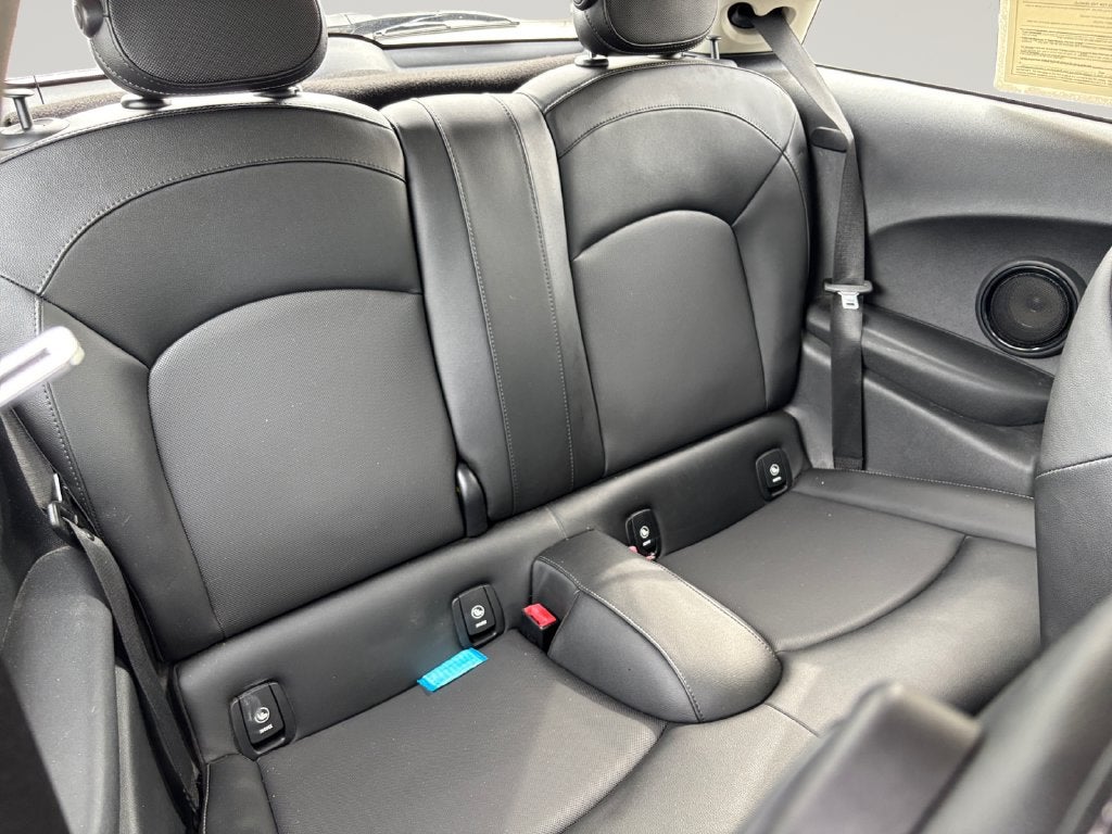 2017 MINI Cooper Base