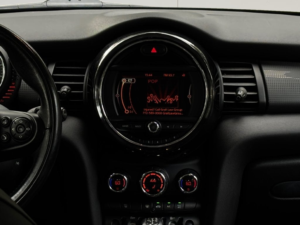 2017 MINI Cooper Base