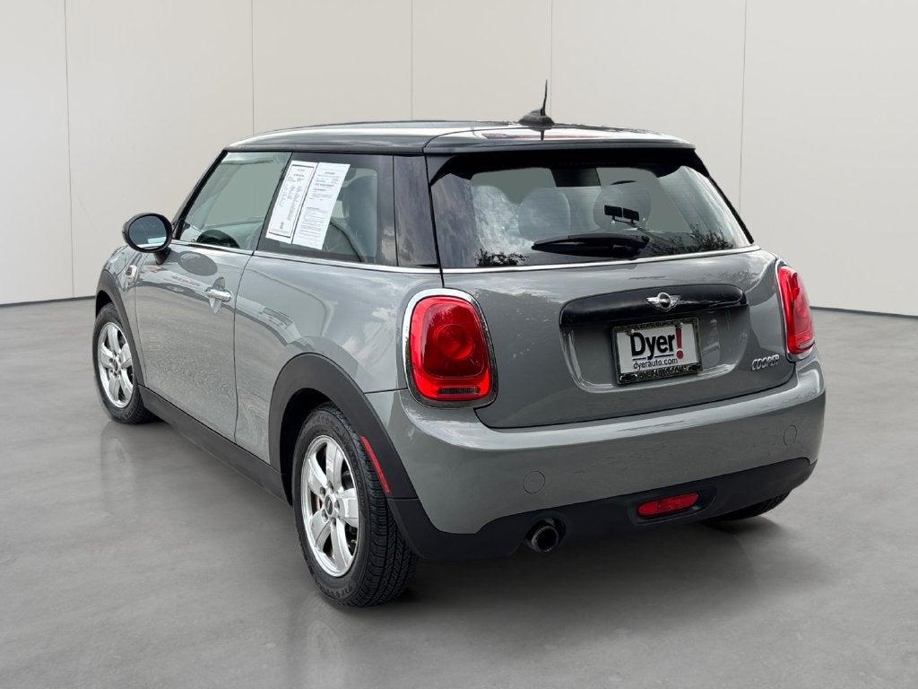 2017 MINI Cooper Base